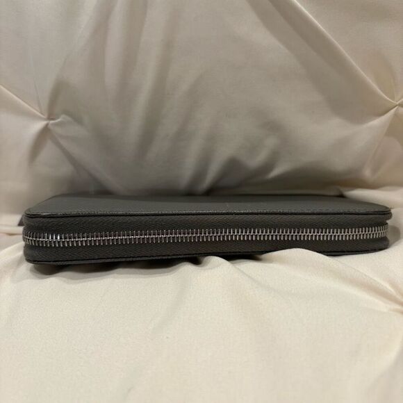 Prada Gray Saffiano Leather Long Zip Around Luxury Wallet and Dust Bag - Picture 7 of 15